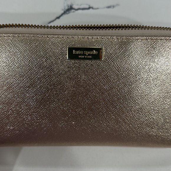 Kate Spade Zip-Around Wallet Metallic Rose Gold - Picture 5 of 5